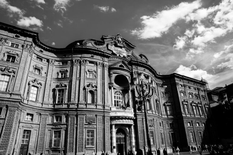 Palais royaux de Turin 10 Turin travel tourism landmark