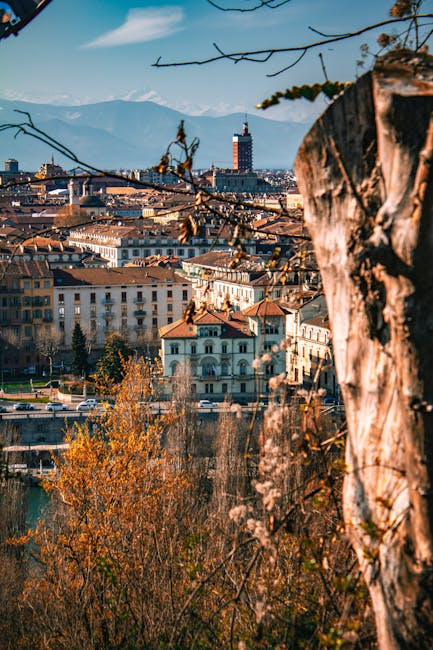 Du Parco del Valentino aux Turin travel tourism landmark